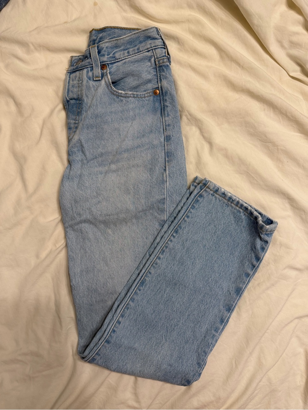 Levi's Pale Blue Straight Leg Women's Jeans (501)